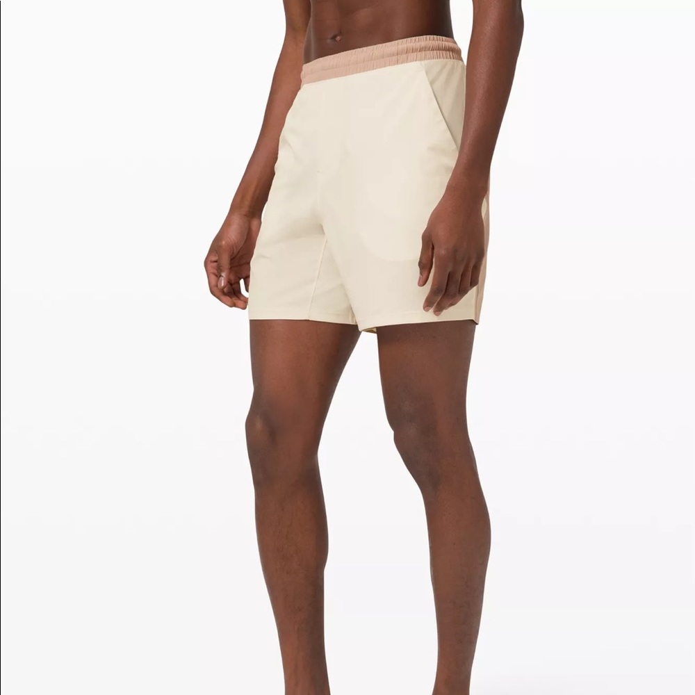 lululemon Men’s Pace Breaker Linerless 7” Short Cafe au Lait